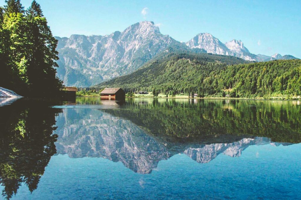 Lago Alm See in Austria, destina perfetta per il turismo sostenibile- Austria Sostenibile